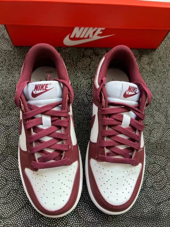 Nike shoes main image 6
